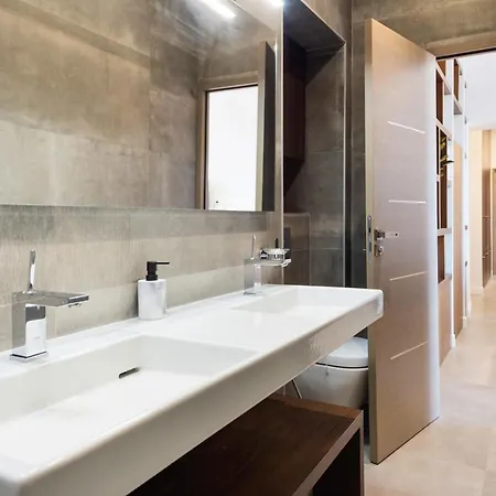 Somptueux Appartement - Riviera Palace - Parking Apartment